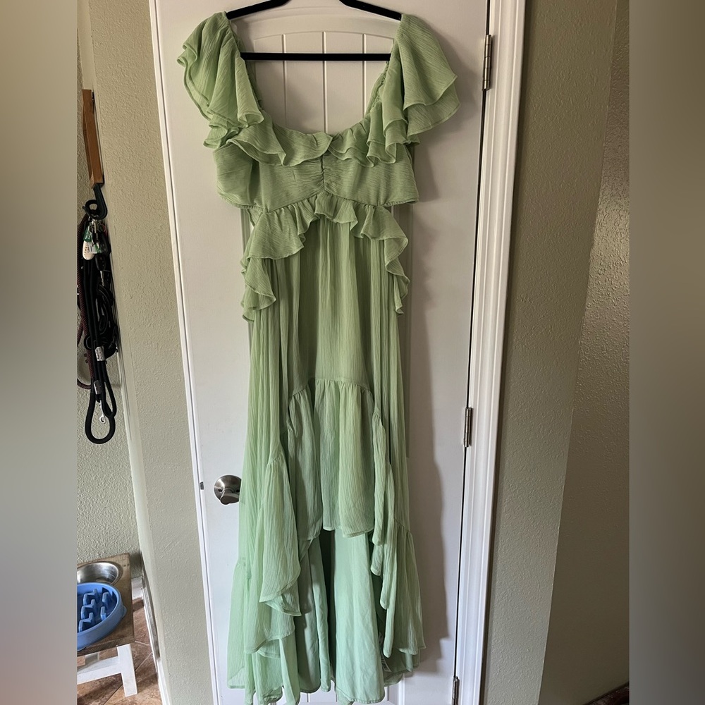 ASOS High-Low Ruffled Dress in Soft Green XLT
